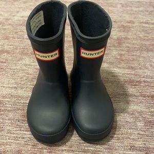 Navy hunter rain boots
